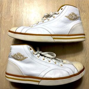 Air Jordan Phly White Miners Gold Men’s size 14- no box (318598-172)